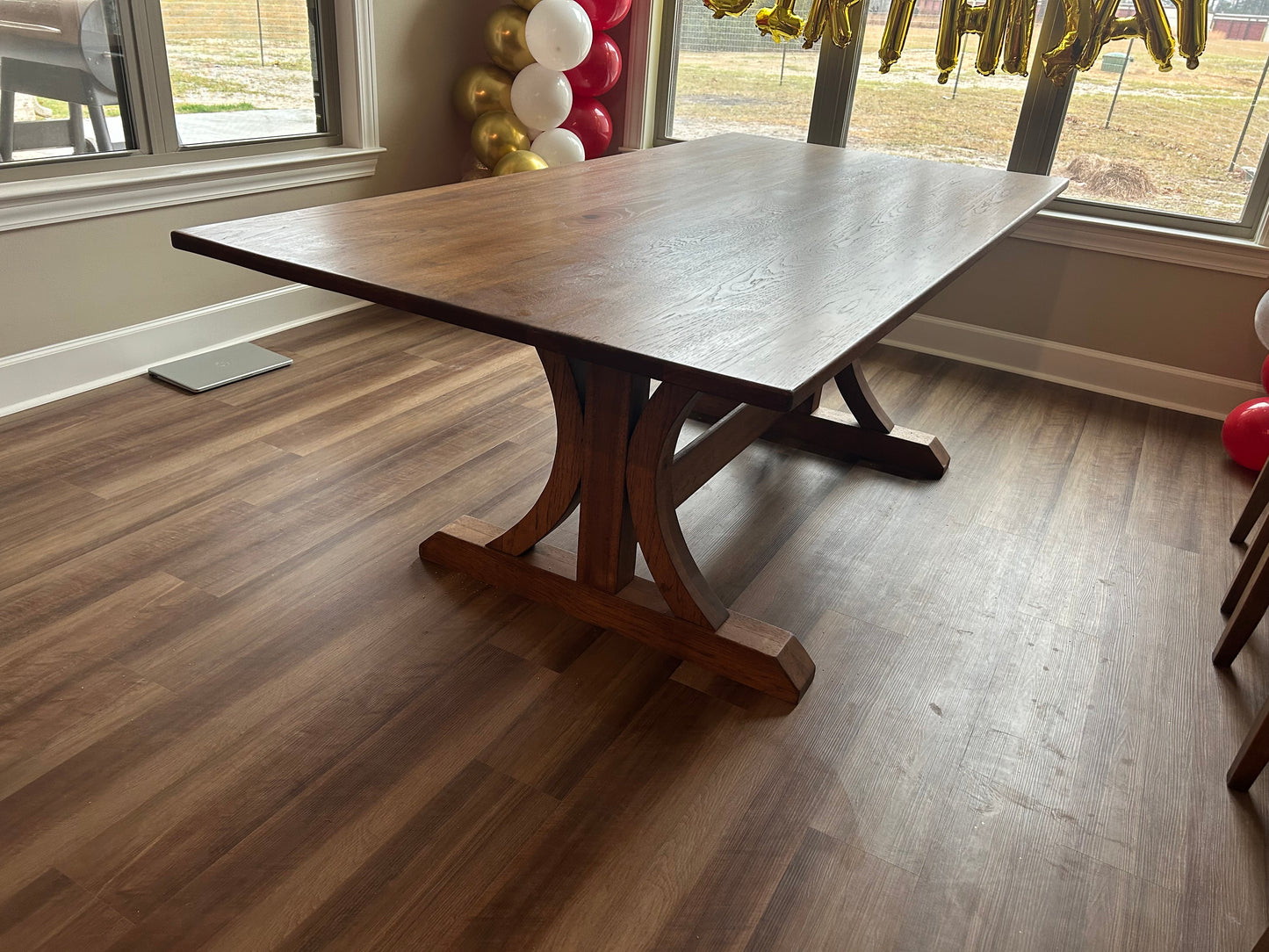 Eclipse Table