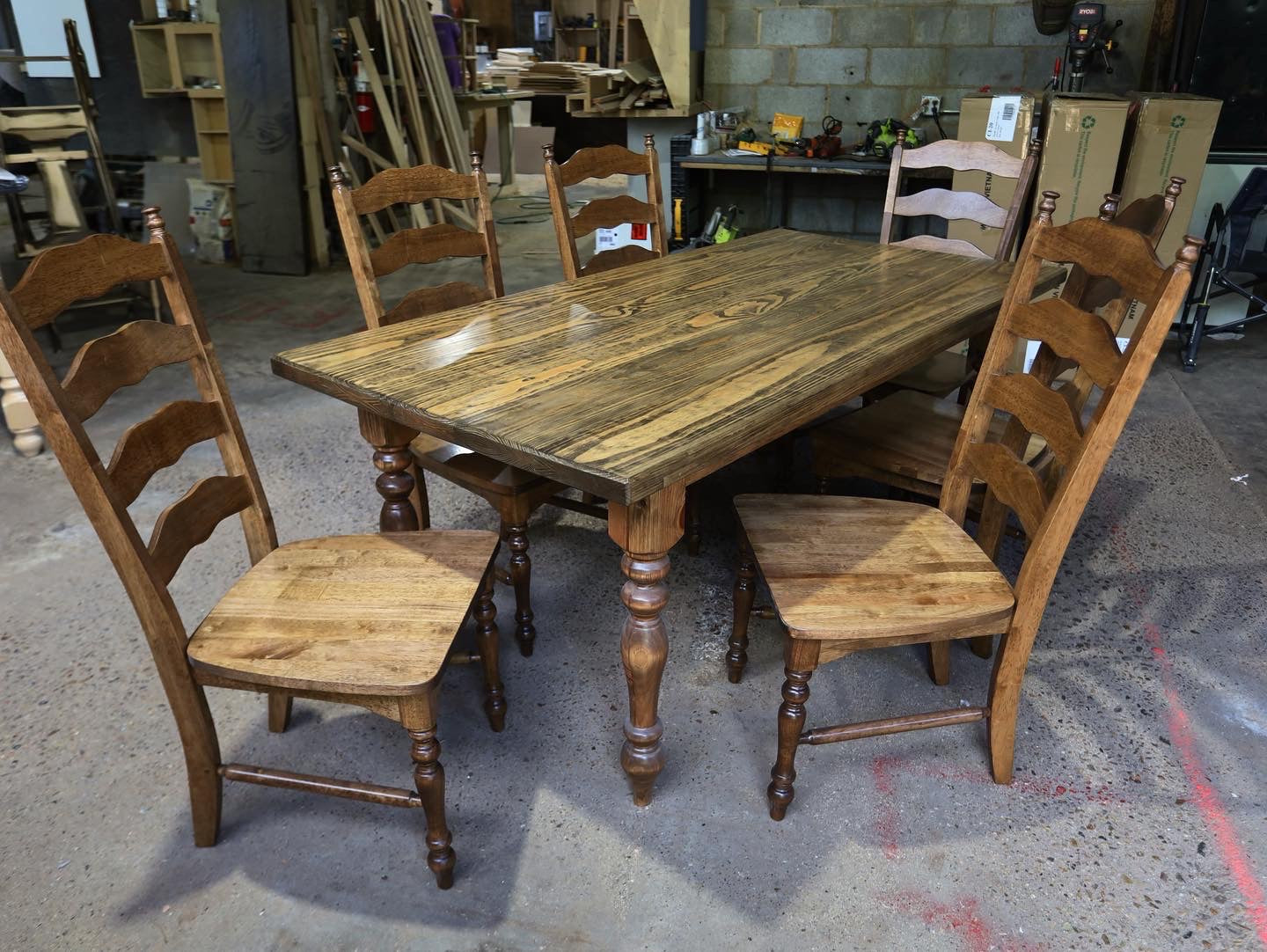 Ruth Farmhouse table