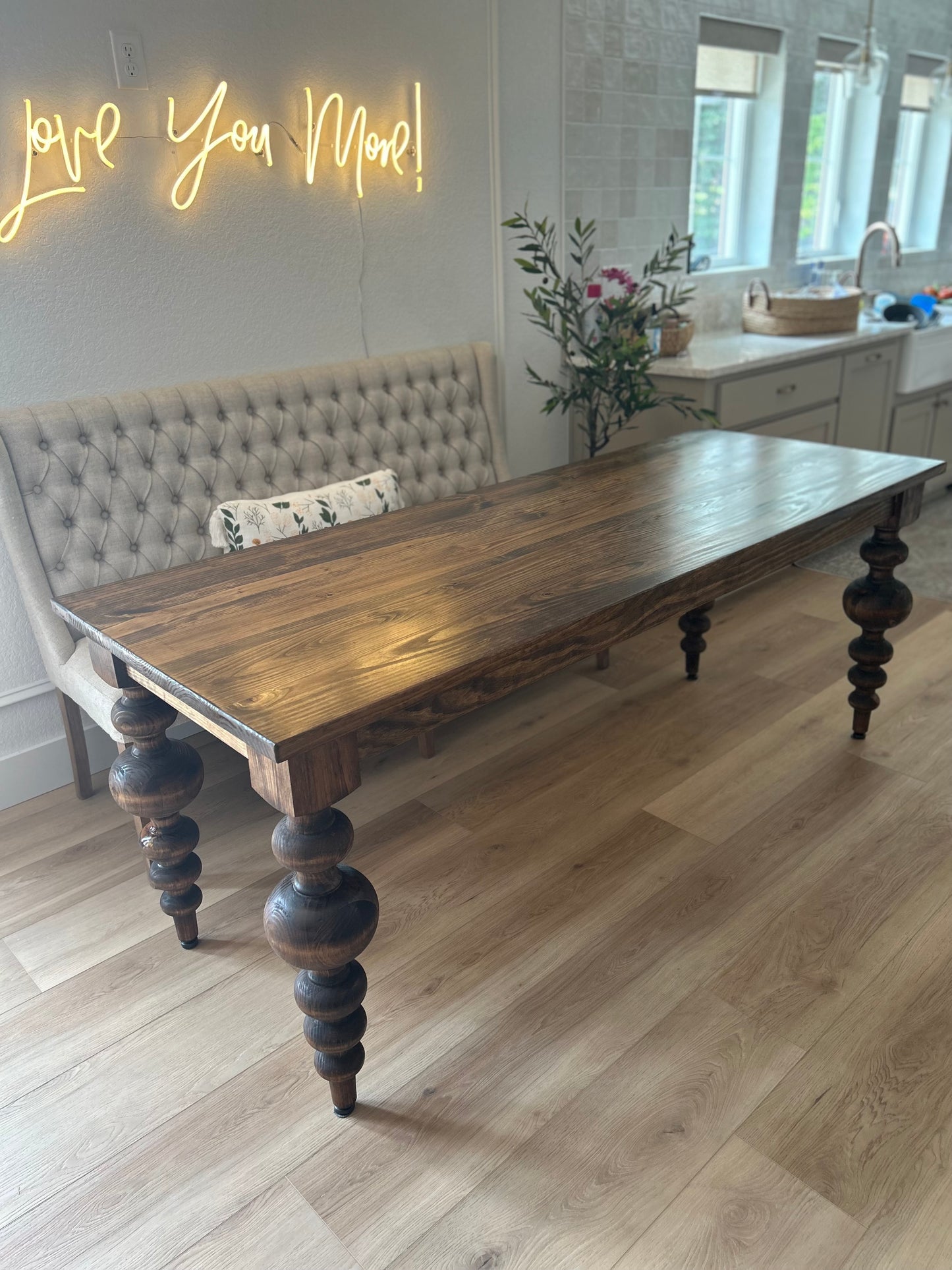 Hazel Farmhouse table