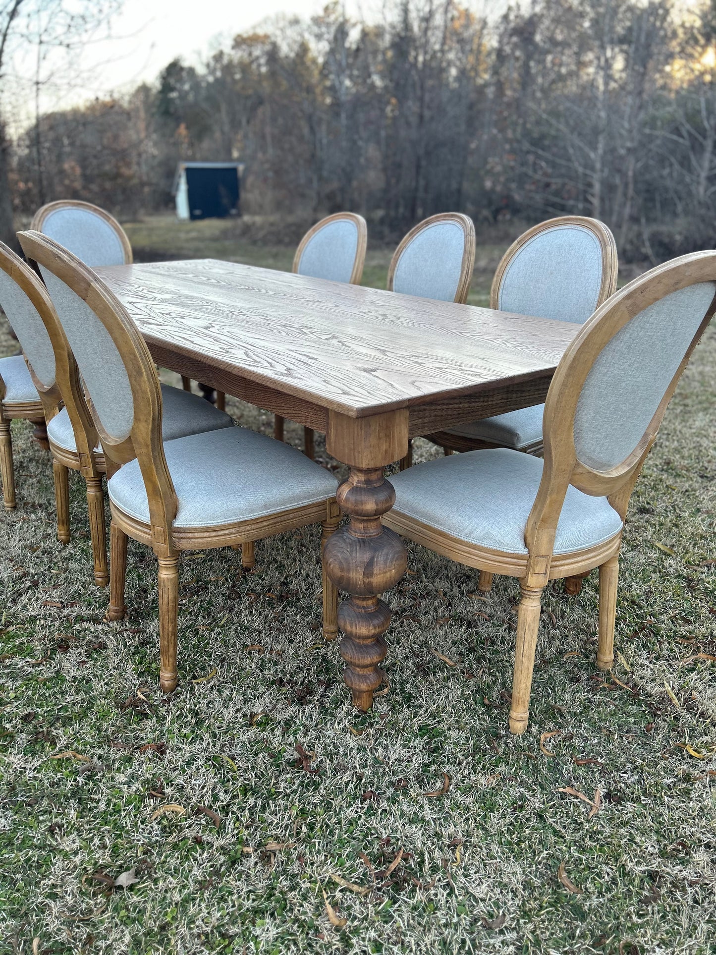 Hazel Farmhouse table