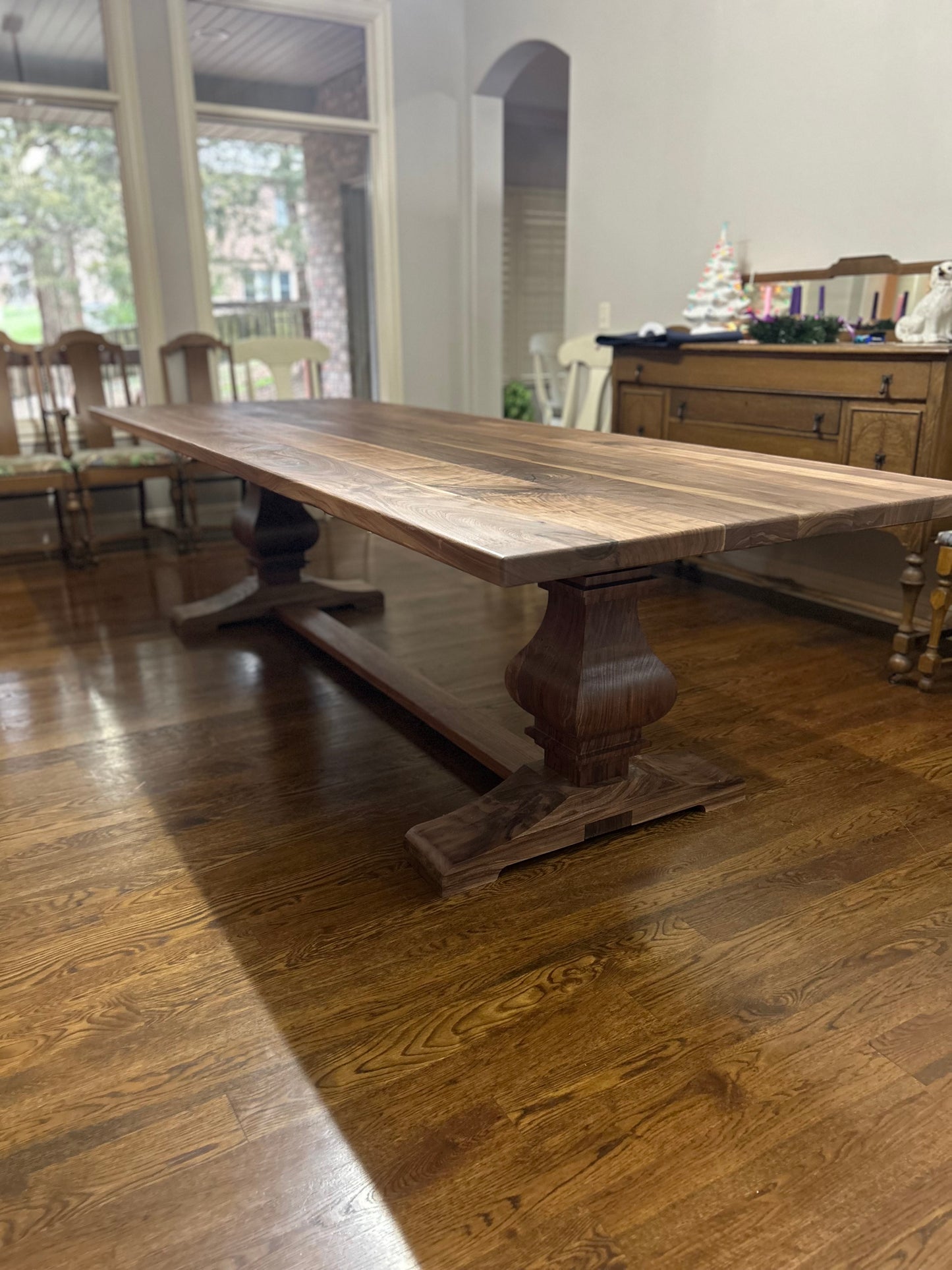Flora Farmhouse Double Pedestal Table
